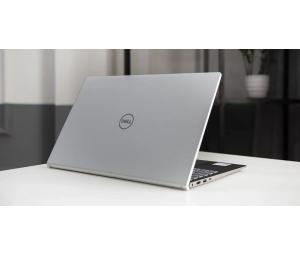 Dell Inspiron 5515 N5R75 Ryzen 7 5700U / Ram 8GB / SSD 512GB/ 15.6